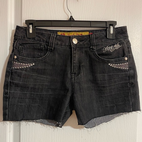 Apple Bottoms Vintage Mini Cut Off Black Jean Denim Shorts Size 14 - Picture 1 of 9